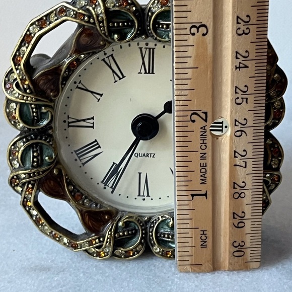 Jeweled Round Battery Operated Table Clock - Picture 7 of 8